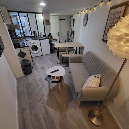 Superbe Appartement T2 Centre Historique La Souterraine Luaran gambar